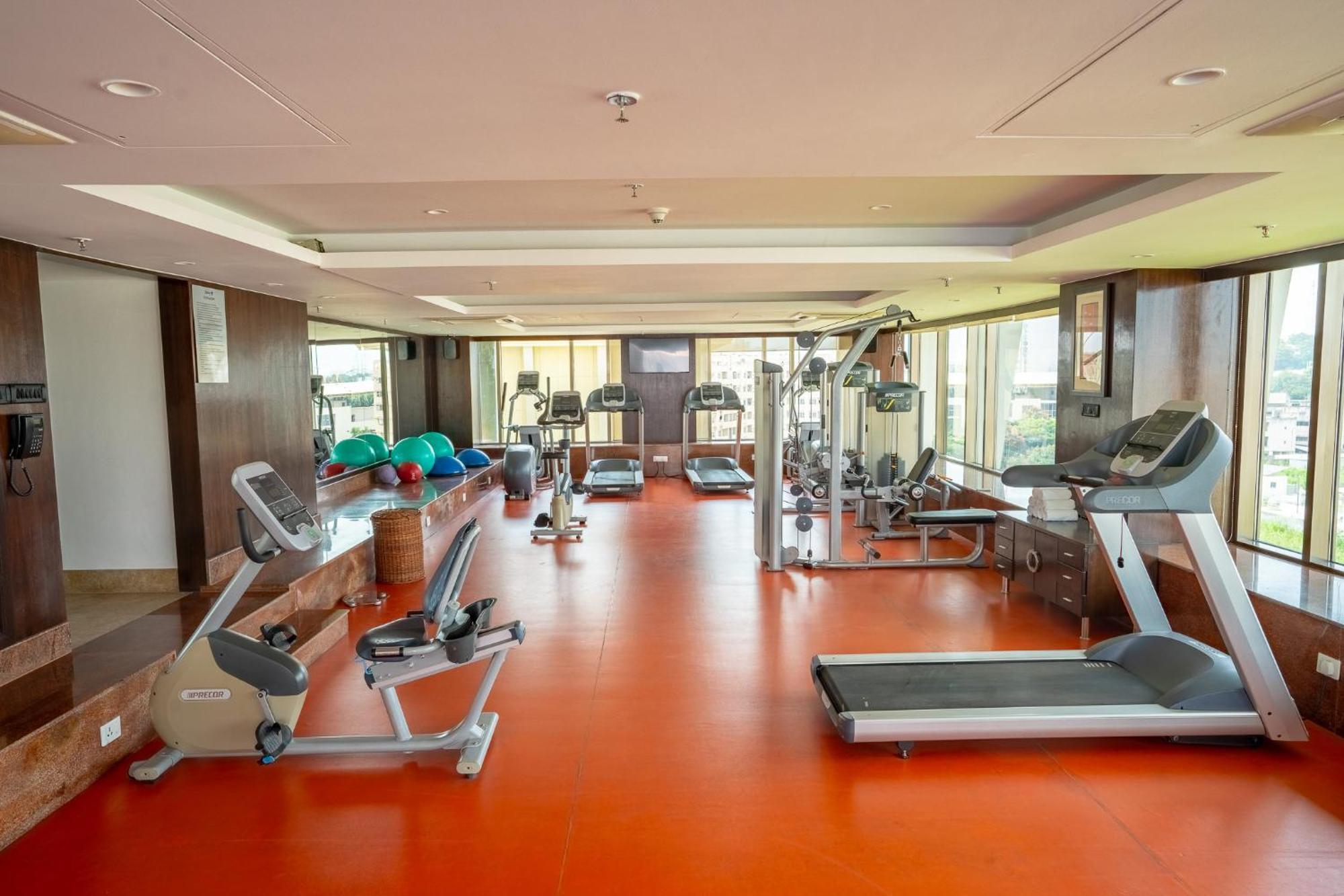 Radisson Blu Pune Hinjawadi Hotel 5*